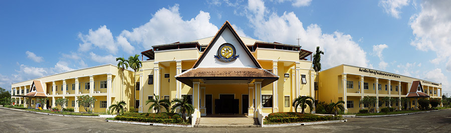 photo-5_IBC-Campus-side-view